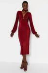 Trendyol Burgundy Vypasované pletené okno / vystřižené detailní skládané elegantní večerní šaty