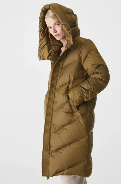 Péřový kabát Medicine