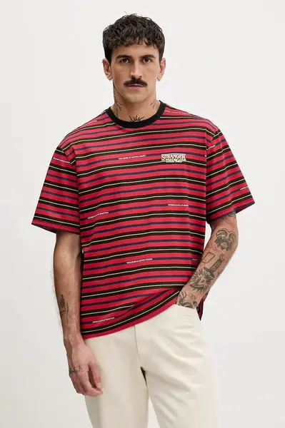 Bavlněné tričko United Colors of Benetton x Stranger Things červená barva, 3LQMU10BC