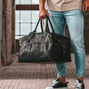 Pánska kožená cestovná taška The Chesterfield Brand Portsmout - čierna