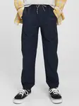 GAP  Chlapčenské nohavice joggers 707988-00 Veľkosť: L