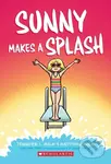 Sunny Makes a Splash: A Graphic Novel (Sunny #4) - Jennifer L. Holm