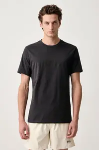 BOSS  pánský bavlněný T-Shirt RN