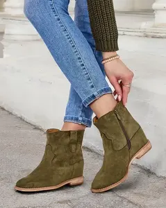 Resti Boots in cowboy style on a covered wedge heel Patorias