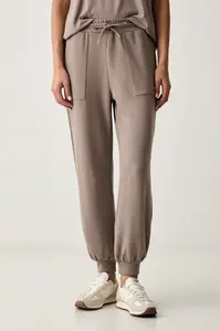 EA7 Emporio Armani tepláky dámské