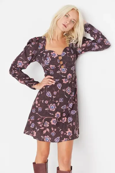 Trendyol Multi Color Decollete Detailní tkané šaty