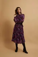 Midi šaty s páskem