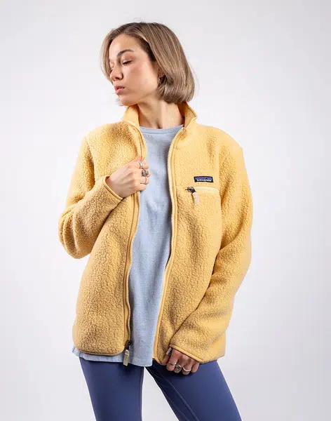 Patagonia W's Retro Pile Jacket Beeswax Tan S