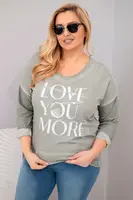 Kesi Włoski Dámska blúzka Plus Size s potlačou Love You More khaki