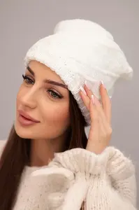 Dámská zimní čepice Kesi s ozdobným copem