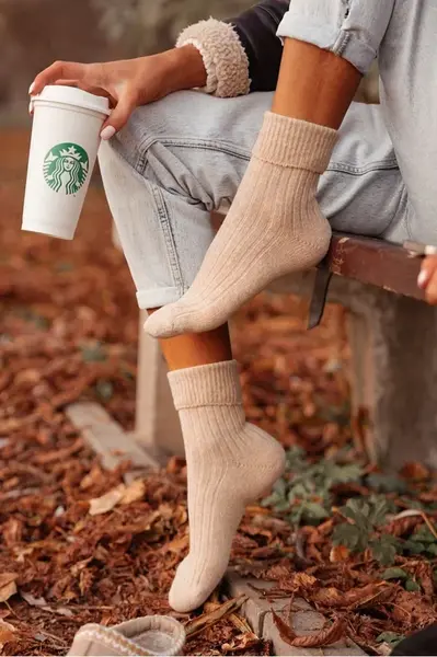 Milena Dámske Vlnené Ponožky Béžové