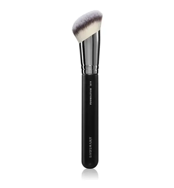 BrushArt Profesional B11 Šikmý štětec na make-up 1 ks