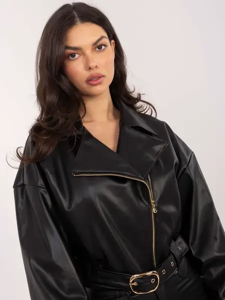Čierna kožená bunda s opaskom