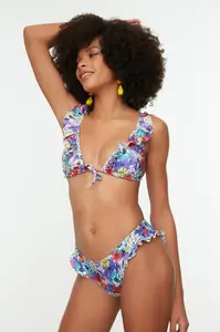 Trendyol Bikini Bottom - Mehrfarbig - Geblümt