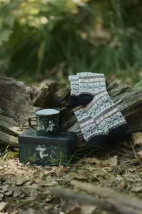 Dárková sada: hrnek a ponožky Medicine