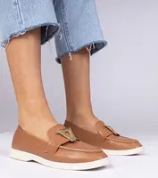 Gemre Hnedé dámske mokasíny s elegantnou ozdobou Viletta