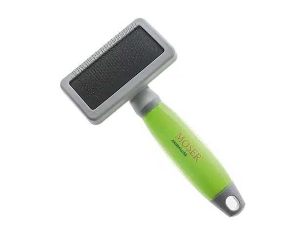 Plochý kartáč na zvířecí srst Moser Animal Line Slicker Brush - M (2999-7065) + dárek zdarma