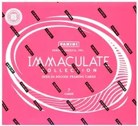 2023-2024 Panini Immaculate Hobby Box International - fotbalové karty