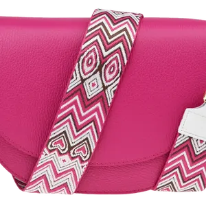 NovaKabelka.cz Ramona Fuxia s přídavným popruhem II