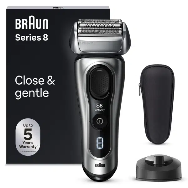 BRAUN Series 8 8517s Elektrický holicí strojek s nabíjecím stojánkem