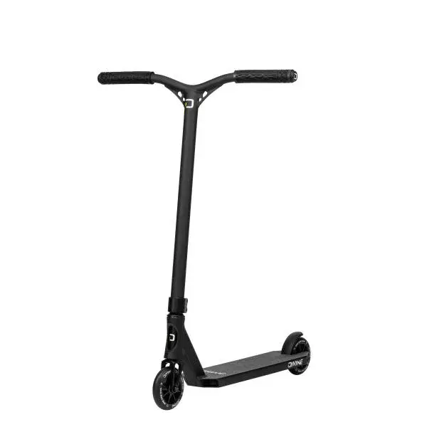 Koloběžka park Divine Apollon černá