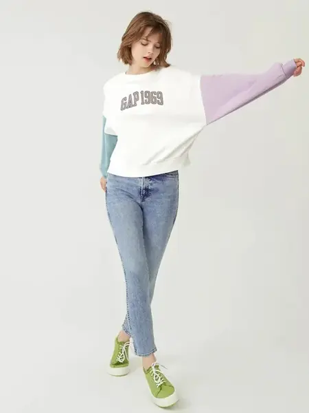 Džíny pro ženy GAP slim High Rise Vintage Washwell 732838-00 Velikost: 29LONG - prodloužená délka