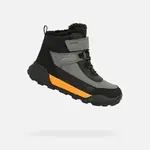Černé chlapecké zimní boty Geox Trekkyup B ABX