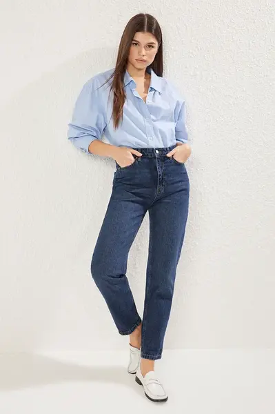 Trendyol Dark Blue Regular Waist Mom Jeans