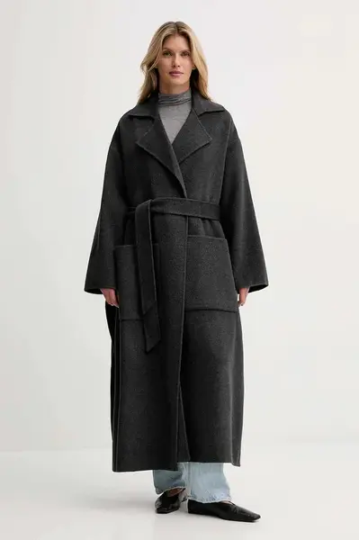 Kabát s příměsí vlny Nanushka