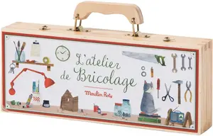 Dřevěný kufřík s opravdickým nářadím