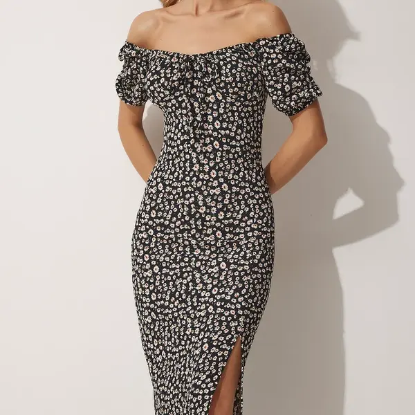 Happiness İstanbul Women's Black Carmen Collar Slit Summer Knitted Dress
