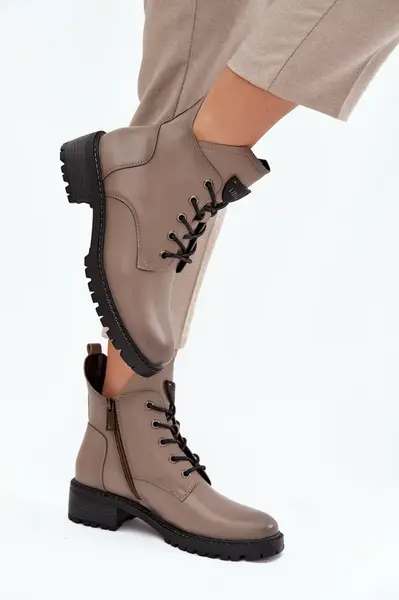 Zateplené dámské kotníkové boty na klínu Vinceza