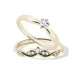 Zásnubní set se solitérem a chevronem ze žlutého zlata KLENOTA