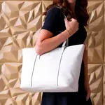 Elegantní dámská kožená kabelka Katana Moana - bílá