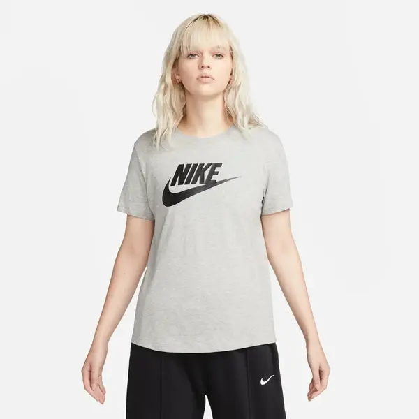 Nike Sportswear Essentials M