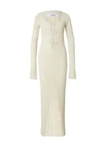 millane Pletené šaty  šedobiela