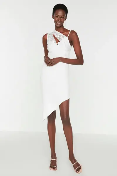 Dámské šaty Trendyol Detailed