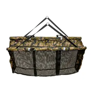 Carp zoom vážící sak camou