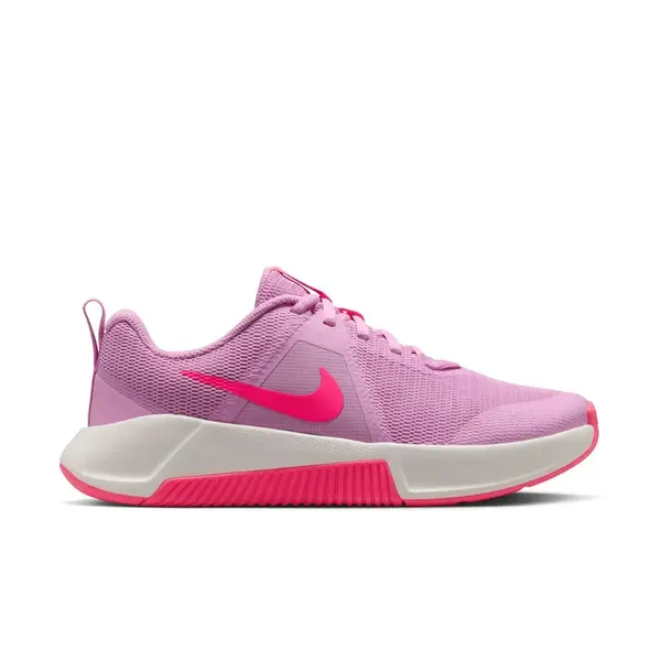 Nike MC Trainer 3 39
