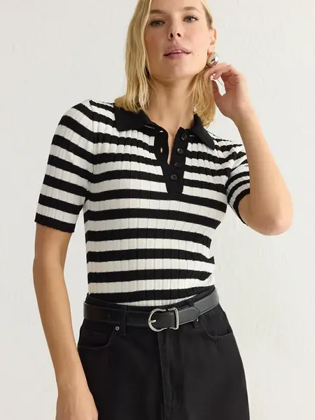 Trendyol Sveter  čierna / biela