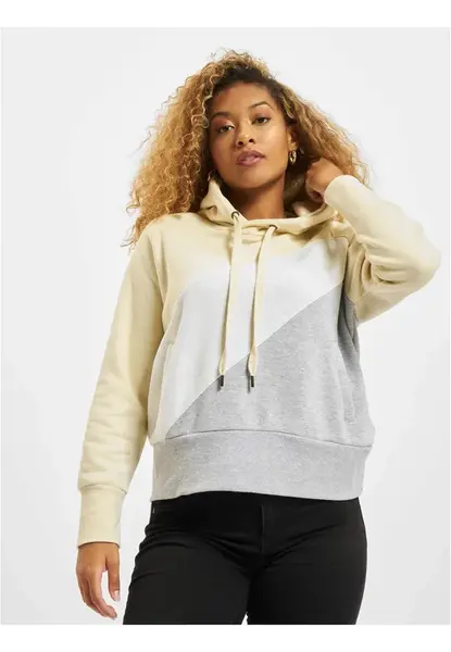 Aljaška špinavě bílá