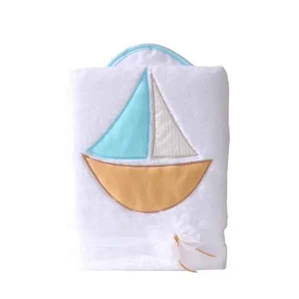 Obojstranná chlpáčková dečka s vyšívkou 75 x 90 cm, Lodička, biela