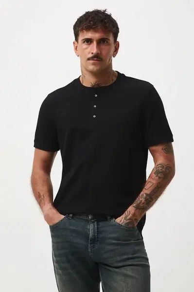 Tričko Medicine pánské, černá barva