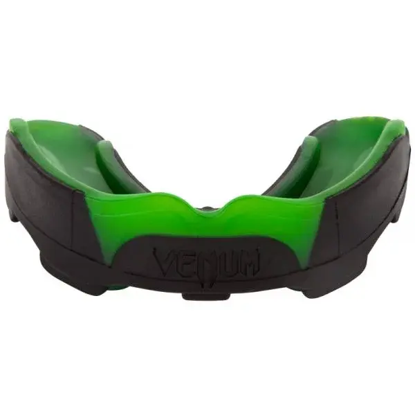 Venum PREDATOR MOUTHGUARD Chránič zubov, čierna, veľkosť