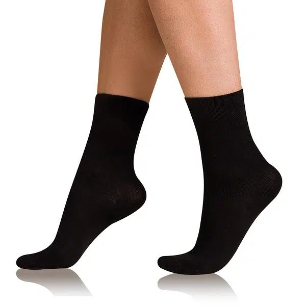 Bellinda
COTTON COMFORT SOCKS - Dámske bavlnené ponožky s pohodlným lemom - čierna