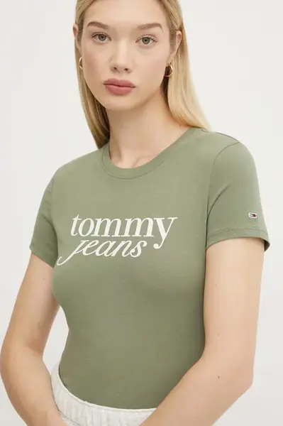 Bavlněné tričko Tommy Jeans zelená barva, DW0DW19447