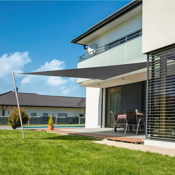 ZAHRADNÍ PLACHTA PROTI SLUNCI 300/300/300 cm