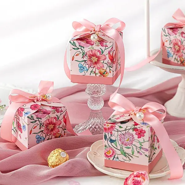 Flower Printed Paper Candy Gift Packaging Boxes with Ribbon