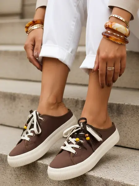 Dámské kotníkové boty na podpatku