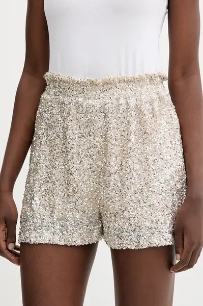 Kraťasy Never Fully Dressed